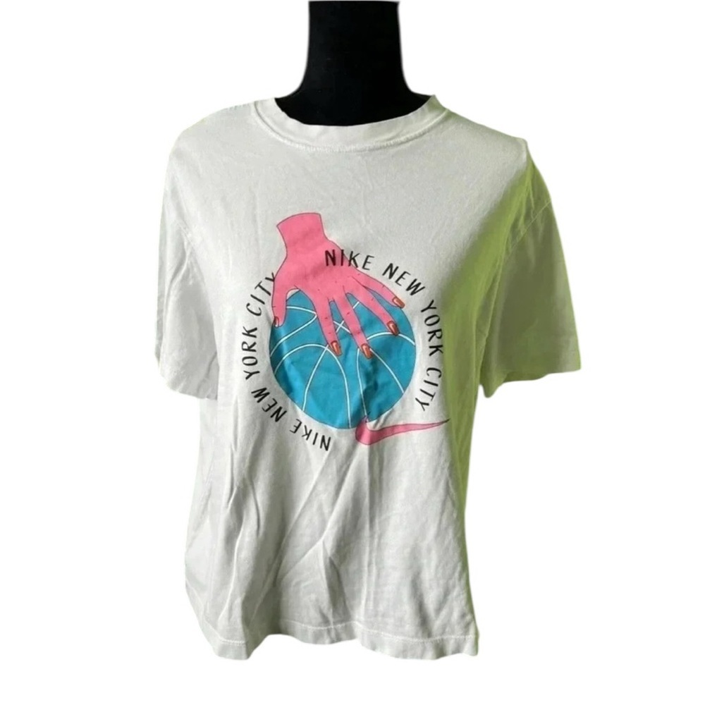 Nike Womens White Cropped Graphic Tee Shirt Basketball Medium